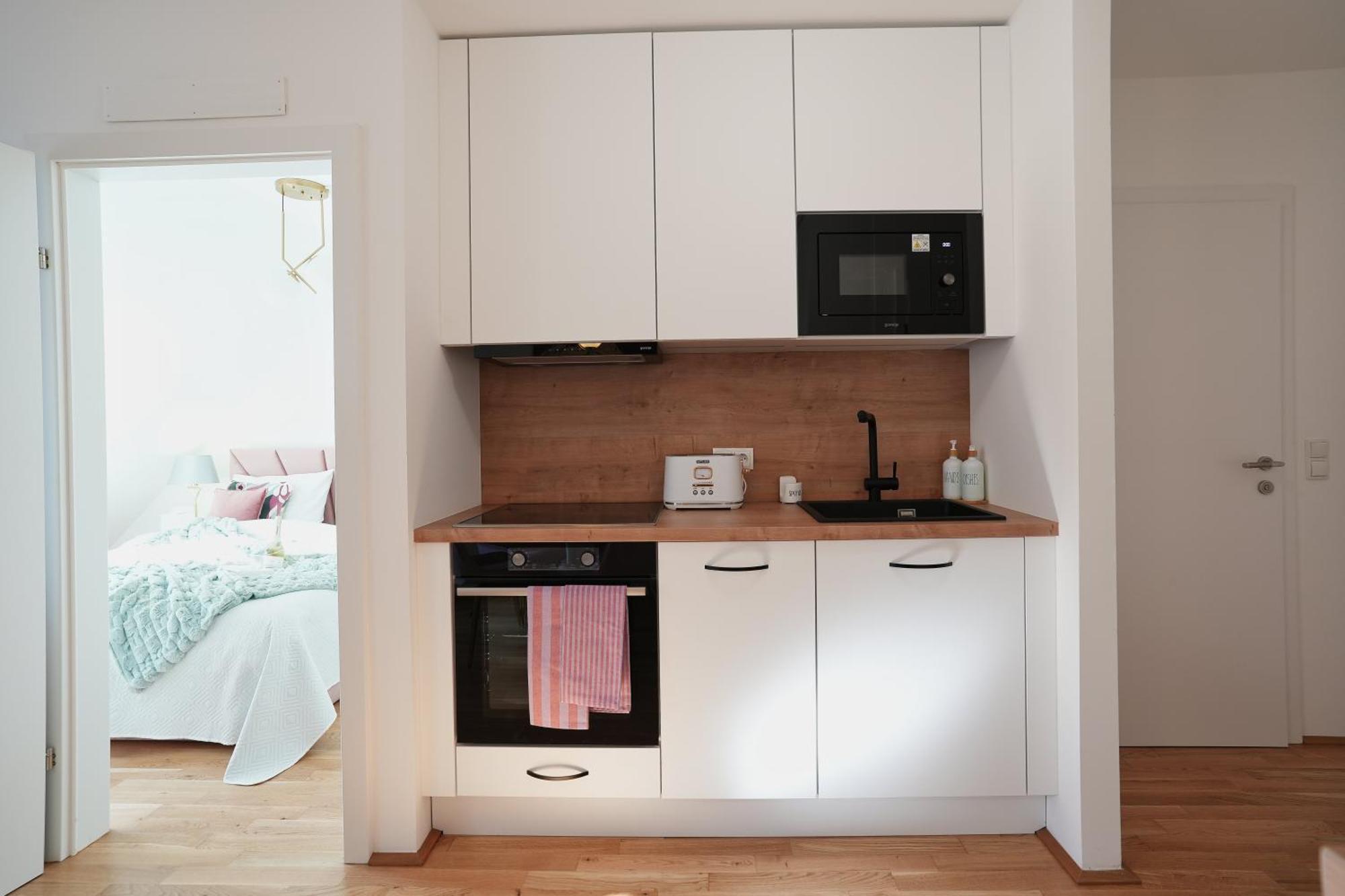 Stay In Style At Carl'S Design Residences - Modern Design Meets Green Comfort L Parking & Perfect Connection To City Center Wien Exteriör bild