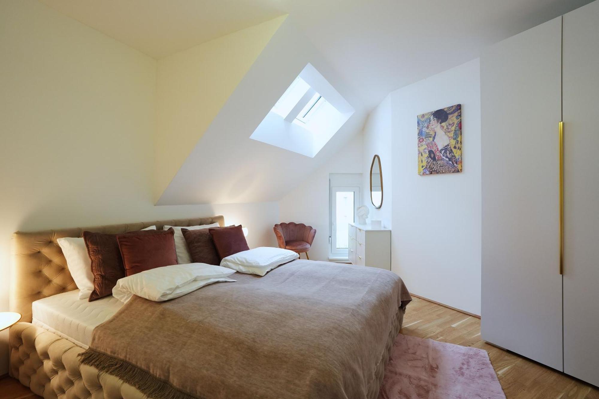 Stay In Style At Carl'S Design Residences - Modern Design Meets Green Comfort L Parking & Perfect Connection To City Center Wien Exteriör bild