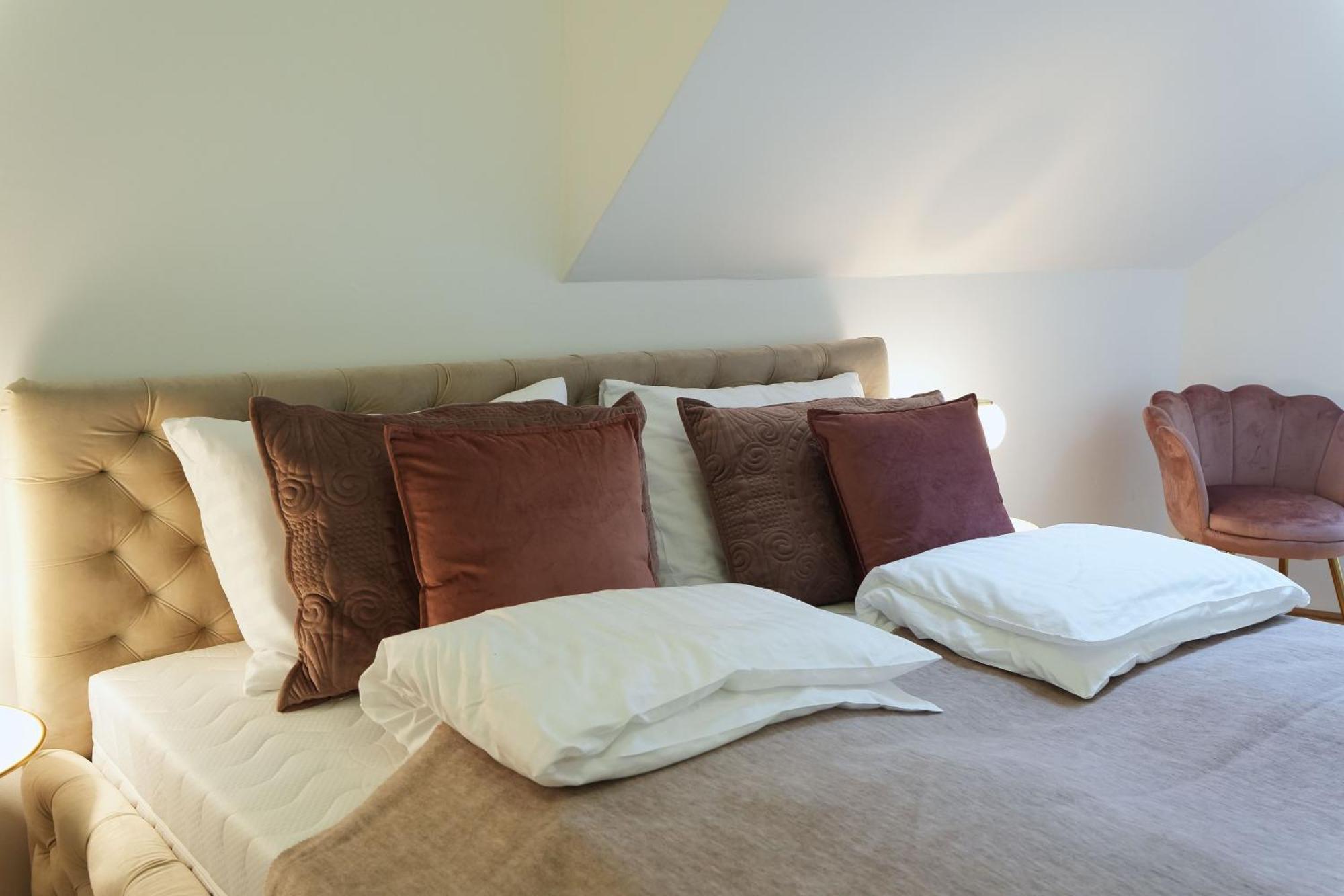 Stay In Style At Carl'S Design Residences - Modern Design Meets Green Comfort L Parking & Perfect Connection To City Center Wien Exteriör bild