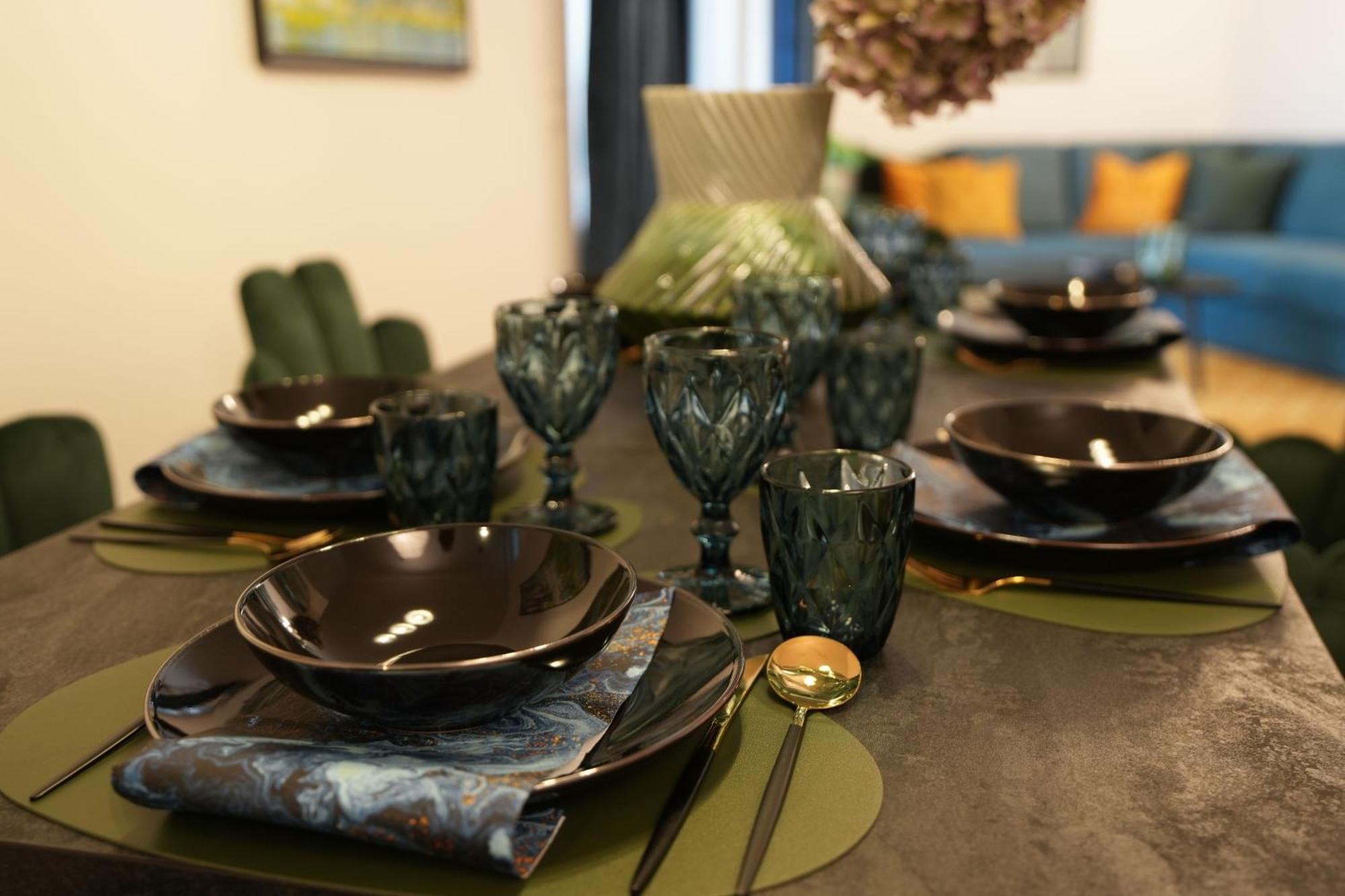 Stay In Style At Carl'S Design Residences - Modern Design Meets Green Comfort L Parking & Perfect Connection To City Center Wien Exteriör bild